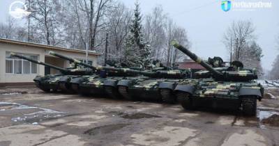 Украинских военных оснастили модернизированными танками и машинами БРЭМ-2 - tsn.ua - США - Львов