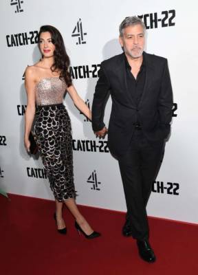 Джордж Клуни - Джеймс Киммела - Джордж Клуни сказал, какую ошибку они с Амаль допустили в воспитании детей - lenta.ua