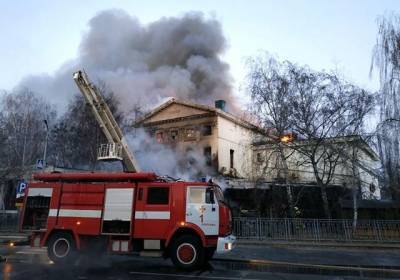 Пожар в Полтаве: в здании нашли обгоревшее тело - kp.ua - Полтава