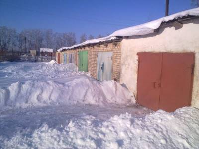 Житель Приморья переехал машиной пьяного отца и бросил его на ночь умирать в гараже - bloknot.ru - Приморье край - Дальнегорск