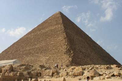 Захи Хавасс - Археолог попросил борцов с расизмом оставить пирамиды Гизы в покое - rosbalt.ru - Египет