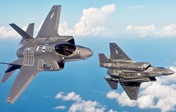 Дональд Трамп - США оставили Турцию без истребителей F-35 из-за покупки российских С-400 - charter97.org - Москва - США - Турция - Анкара