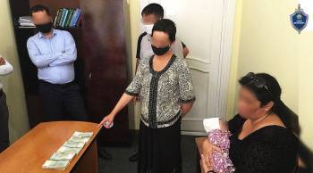 Молодая мать пыталась продать своего младенца за 3 миллиона сумов возле мечети в Навои - podrobno.uz - Узбекистан - Ташкент
