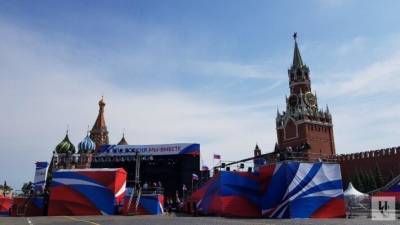 День России - Две сотни россиян отгуляют за всех остальных - polit.info - Россия - Новосибирск