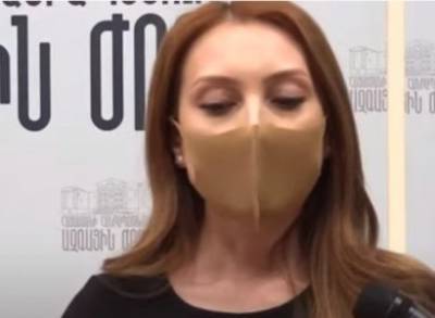 Лилит Макунц - Руководитель фракции правящего блока «Мой шаг» о масках: Прежде всего, я забочусь о себе - news.am - Армения