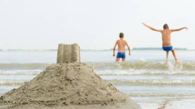 Владимир Зайцев - Как правильно отдыхать на пляже - советы врача - crimea.ria.ru - Крым - Симферополь