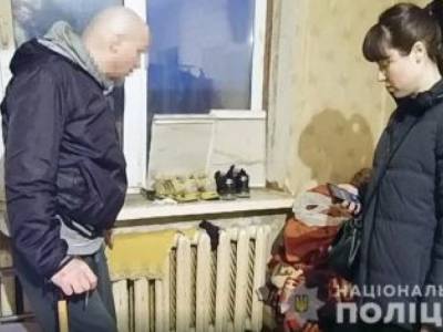 Житель Киева подозревается в развращении двоих 13-летних девочек - golos.ua - Киев - район Подольский