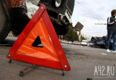 В Кузбассе мотоциклист убежал с места ДТП, в котором пострадали пять человек - gazeta.a42.ru