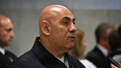 Иосиф Пригожин - «На сцену выходят шалопаи»: Пригожин о певцах современности - 5-tv.ru - Москва