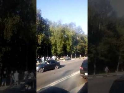 В Воронеже два человека пострадали из-за столкновения с легковушкой - moe-online.ru - Воронеж
