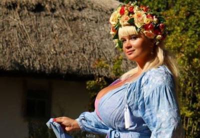 Мила Кузнецова - Украинская модель с 13 размером груди дебютирует в ММА (фото) - facenews.ua - Россия - Таиланд