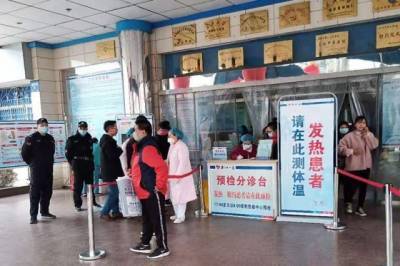В китайском городе Баодин введено военное положение из-за коронавируса - aif.ru - Китай - Пекин - провинция Хэбэй