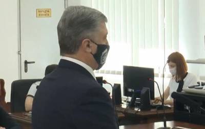 Порошенко - Янукович - Порошенко допрашивают в суде по делу о сдаче Крыма - korrespondent.net - Крым