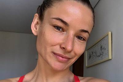 Единственная украинка в UFC рассказала о работе дояркой и грузчицей - lenta.ru - Украина