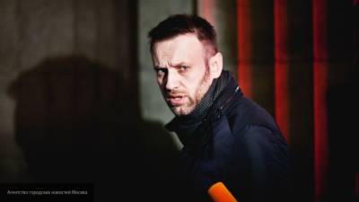 Алексей Навальный - СК возбудил уголовное дело о клевете в отношении блогера Навального - politros.com - Москва - Россия
