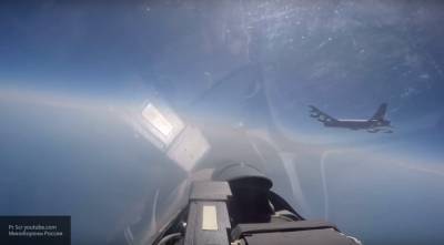 Опубликовано видео перехвата истребителями ЗВО бомбардировщиков ВВС США - newinform.com - Россия - США - Балтийское Море