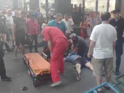 В Одессе толпа едва не линчевала водителя, потерявшего сознание за рулем - golos.ua - Украина - Одесса - Запорожье