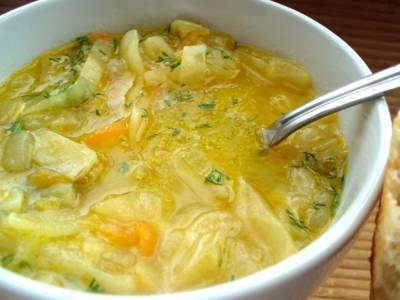 Рецепт для похудения: Легкий летний луковый супчик - golos.ua - Украина