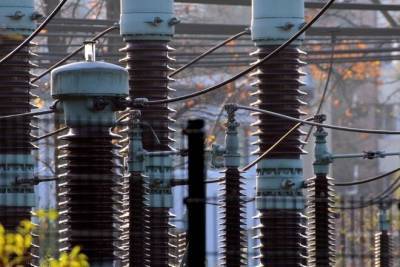 Компания «ЛОЭСК» не может восстановить электроснабжение в поселке Бугры второй день - inforeactor.ru - Бугры - Лоэск