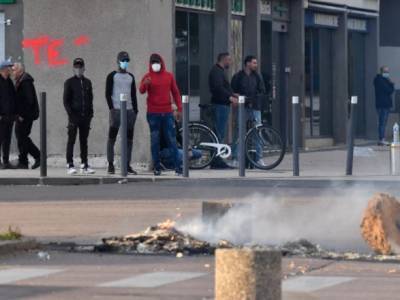 Франция направила новые силы в Дижон для подавления беспорядков, которые связывают с чеченцами - unn.com.ua - Киев - Франция - Дижон - Протесты