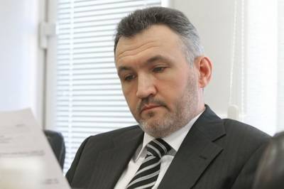 Владимир Зеленский - Виктор Медведчук - Ренат Кузьмин - Кузьмин: Мы настаиваем на том, чтобы Зеленский официально ответил Виктору Медведчуку на письмо - vkcyprus.com - Украина