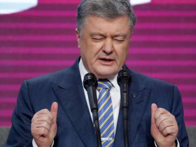 Владимир Зеленский - Петр Порошенко - Майдан против Зеленского: Над Порошенко смеются уже во всем мире. Видео - elise.com.ua - Украина