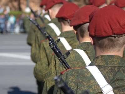 Белорусские солдаты, отправленные на парад Победы в Москве, заразились коронавирусом - live24.ru - Москва - Россия - Белоруссия