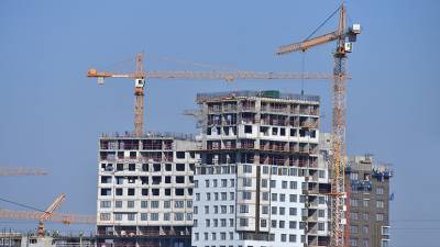 Ильдар Хусаинов - В России сократилось число новых проектов по строительству жилья - russian.rt.com - Россия