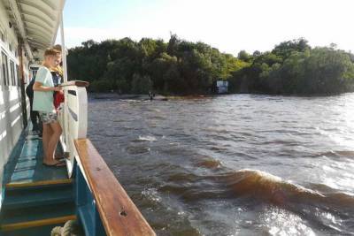 МЧС сообщает о снижении уровня воды в Волге и прогнозирует в Саратове град - saratov.mk.ru - Саратовская обл. - Саратов
