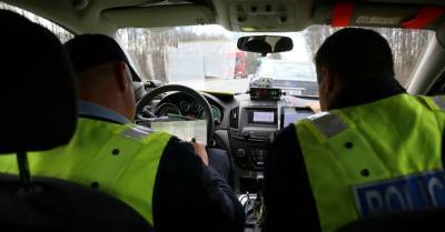 ВИДЕО: пьяный водитель фургона пытался убежать от полиции - rus.delfi.lv - Латвия