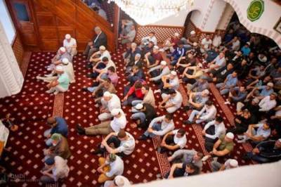 Мечети в Крыму открылись для проведения коллективных молитв - vm.ru - Россия - Крым - Севастополь