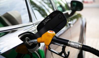 Цена бензина достигла рекордных 56,7 тысяч рублей за тонну - newizv.ru - Санкт-Петербург