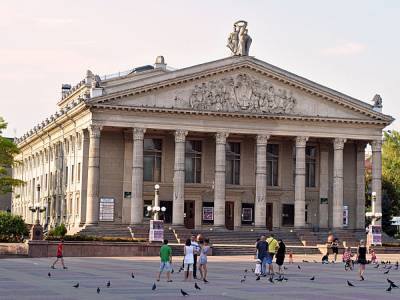 В Тернополе ужесточили карантин, запретили все массовые мероприятия, кроме ВНО - gordonua.com - Тернопольская обл. - Тернополь