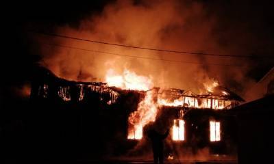 Мужчина погиб на пожаре ночью в Карелии - gubdaily.ru - Карелия - Петрозаводск - район Пудожский