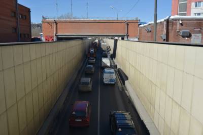 Движение временно ограничено в районе выезда из Лефортовского тоннеля - m24.ru