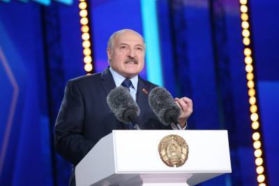 Александр Лукашенко - Лукашенко заявил о планах кукловодов привести Белоруссию к майдану - mk.ru - Белоруссия - Минск - с. Запад - с. Восток