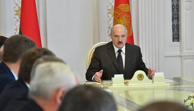 Александр Лукашенко - Лукашенко предупреждает: не заставляйте власть идти на какие-то меры реагирования - naviny.by