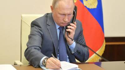 Владимир Путин - Павел Зарубин - Путин назвал своей обязанностью оставаться на связи круглосуточно - iz.ru - Россия