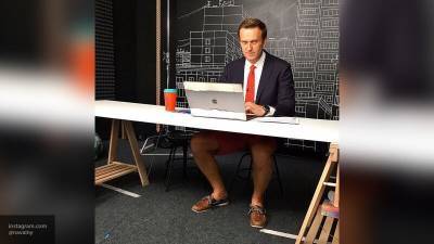 Алексей Навальный - Максим Кац - Либералы подчеркнули неспособность Навального координировать силы с "оппозицией" - polit.info - Москва - Конституция