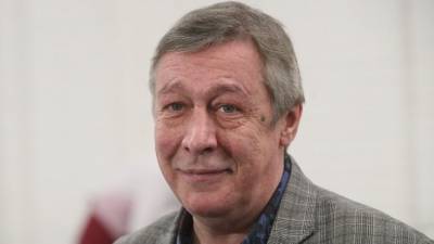 Михаил Ефремов - Театральный режиссер обвинил Михаила Ефремова в истязании женщин - 5-tv.ru - Москва - Россия - Сочи