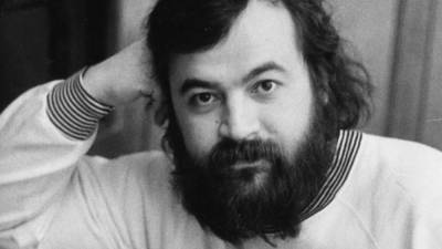 Умер автор легендарной песни «На заре» Олег Парастаев - riafan.ru - Москва