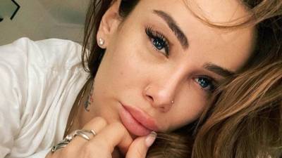 Айза Анохина - Айза Анохина призналась, почему не хочет жить с Олегом Майами - 5-tv.ru