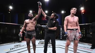 Александр Волков - Боец MMA Волков прокомментировал проигрыш Блейду - iz.ru - Россия