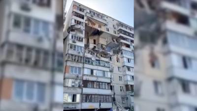 Арсен Аваков - Полиция допускает, что дом в Киеве могли взорвать специально - gazeta.ru - Украина - Киев