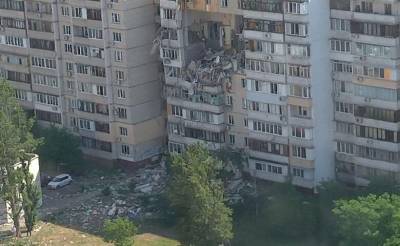 Арсен Аваков - Не исключено взрывное устройство: Аваков прокомментировал взрыв многоэтажки в Киеве - vchaspik.ua - Украина - Киев