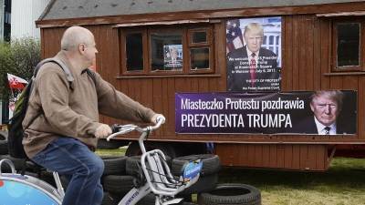 Дональд Трамп - Вальдемар Скшипчак - Обеспокоенные враждой в Европе поляки считают себя «разменной монетой» США - riafan.ru - США - Вашингтон - Польша - Варшава