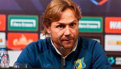 Валерий Карпин - Валерий Карпин сравнил чемпионат России по футболу с первенством водокачки - vesti.ru - Россия - Сочи - Краснодар