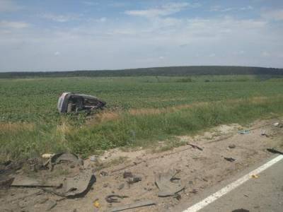 В результате столкновения автомобилей Kia и Hyundai под Ельцом погибли шесть человек - argumenti.ru - Липецкая обл. - район Елецкий