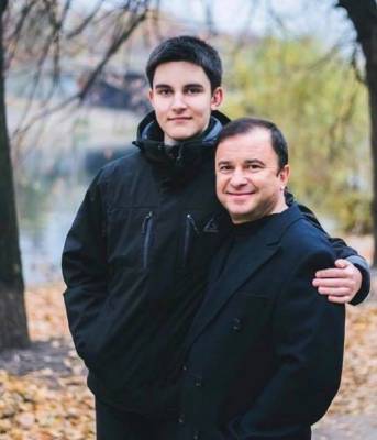 Виктор Павлик - «Лечение бессмысленно»: сын Виктора Павлика признался, что прекращает борьбу с раком - narodna-pravda.ua - Украина