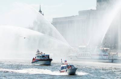 Парад судов по Москве-реке пройдет 23 июня - vm.ru - Москва